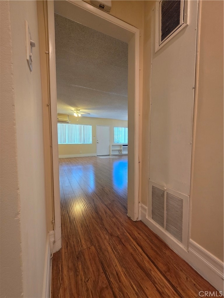 1035 Western - Photo 17