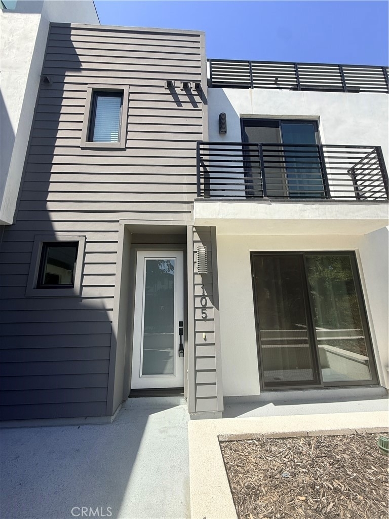 95 Harkness Avenue - Photo 0