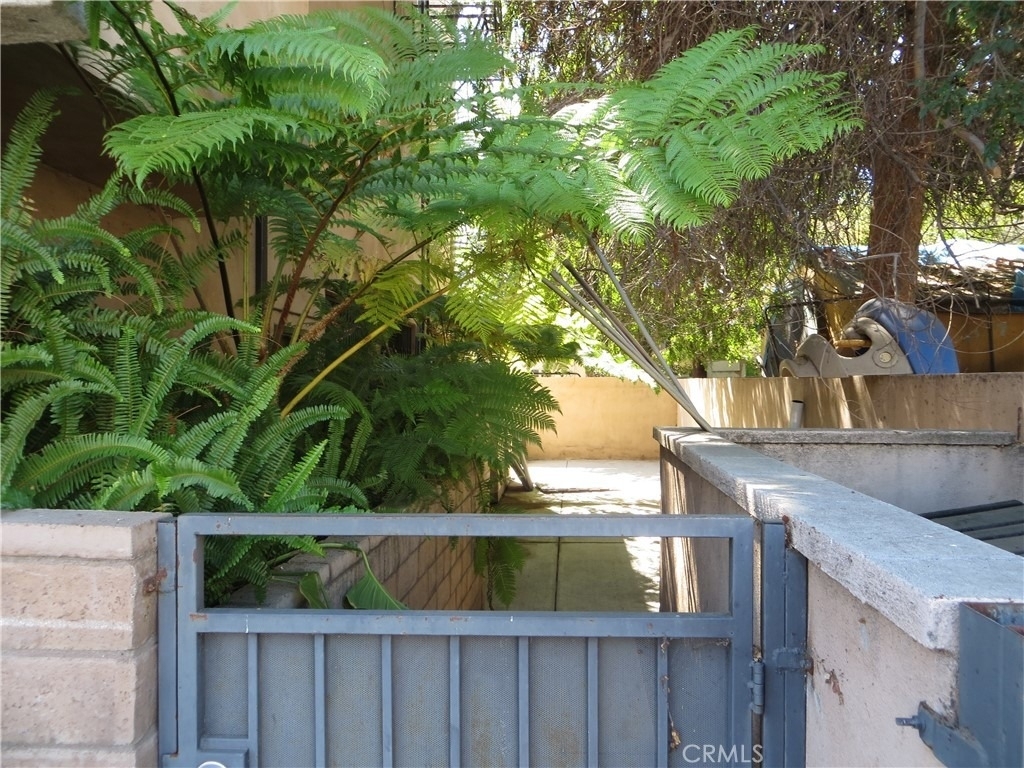 5555 Carpenter - Photo 3