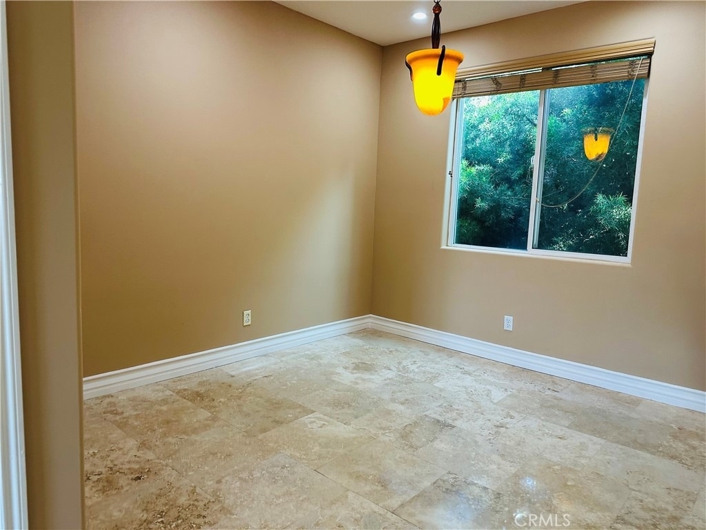 5555 Carpenter - Photo 8