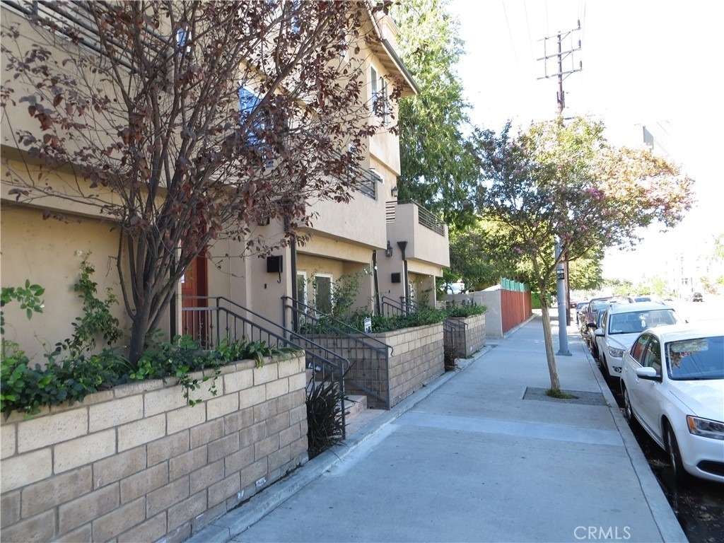 5555 Carpenter - Photo 2