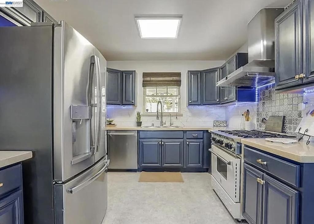 632 Shaddick - Photo 3