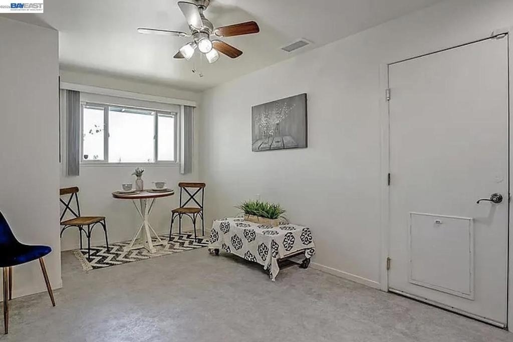 632 Shaddick - Photo 4