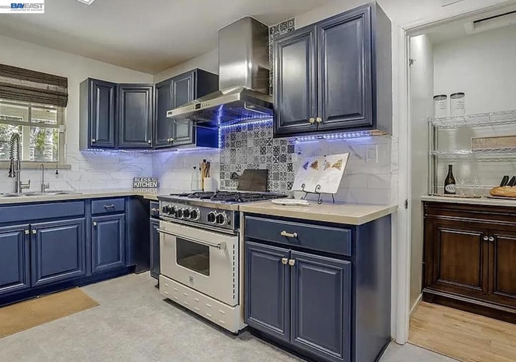 632 Shaddick - Photo 2