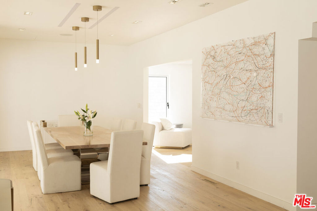 1330 Londonderry Place - Photo 7