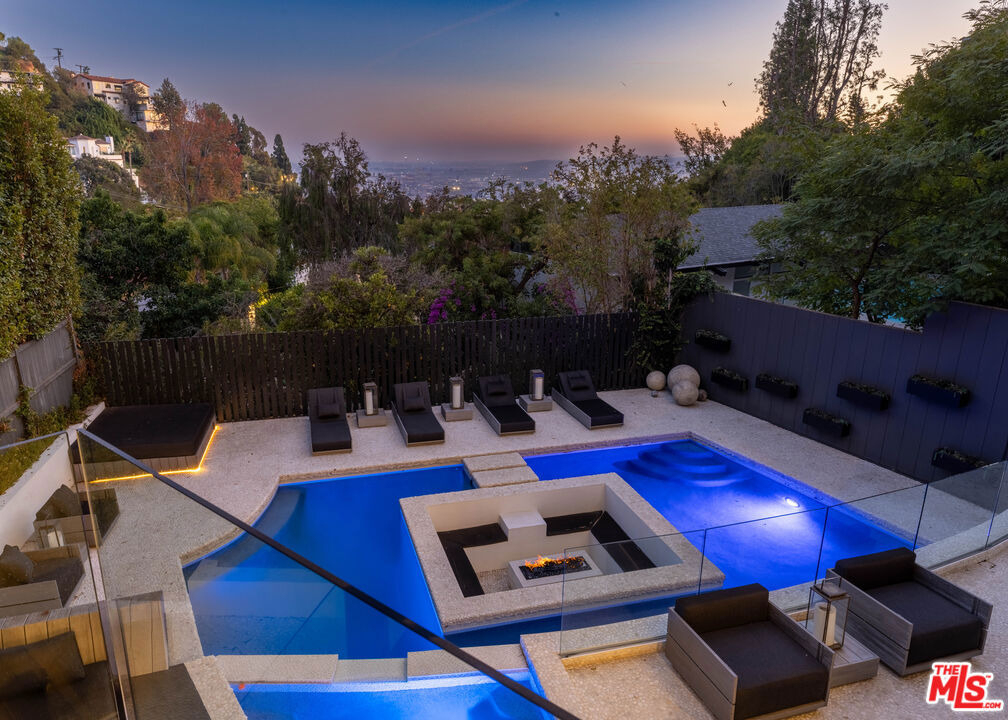 8842 Evanview Drive - Photo 12