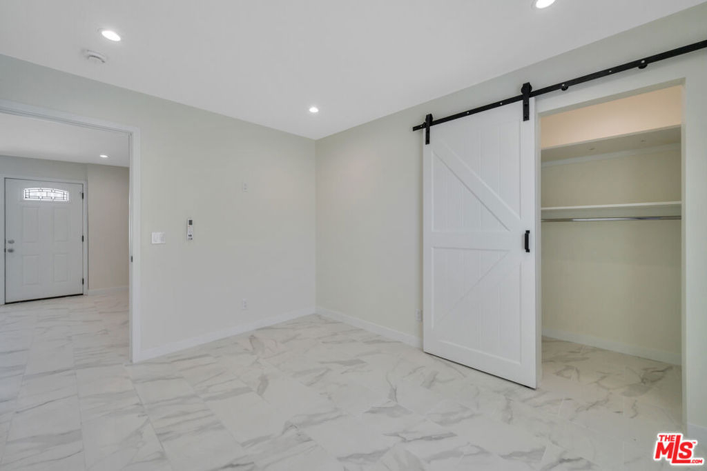 5128 W 133rd Street - Photo 12