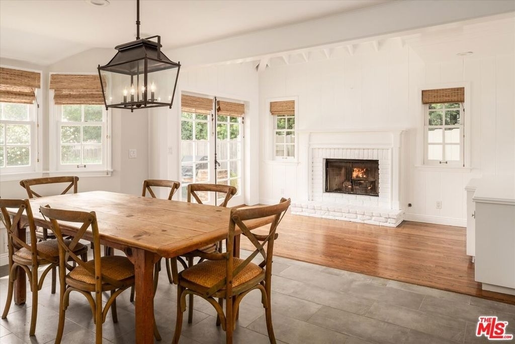 1146 Corsica Drive - Photo 11