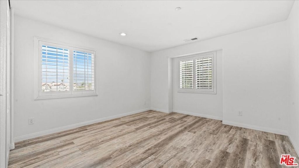 11962 Alpine Drive - Photo 34