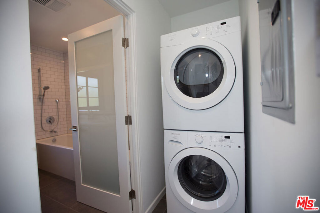 1807 Montana Ave - Photo 13