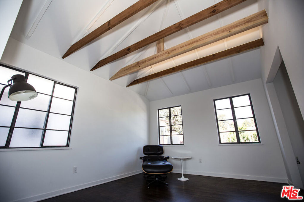 1807 Montana Ave - Photo 14