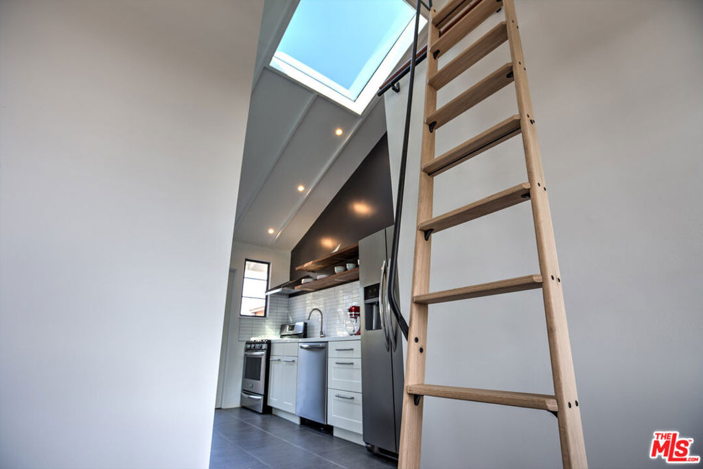 1807 Montana Ave - Photo 34