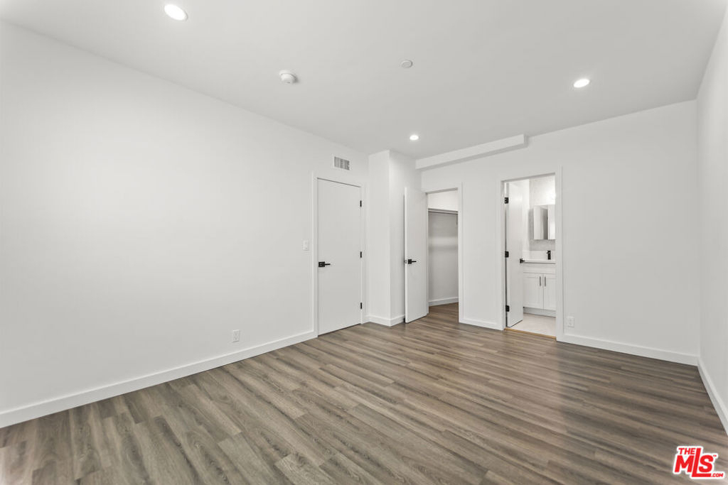1264 9th Street - Photo 8