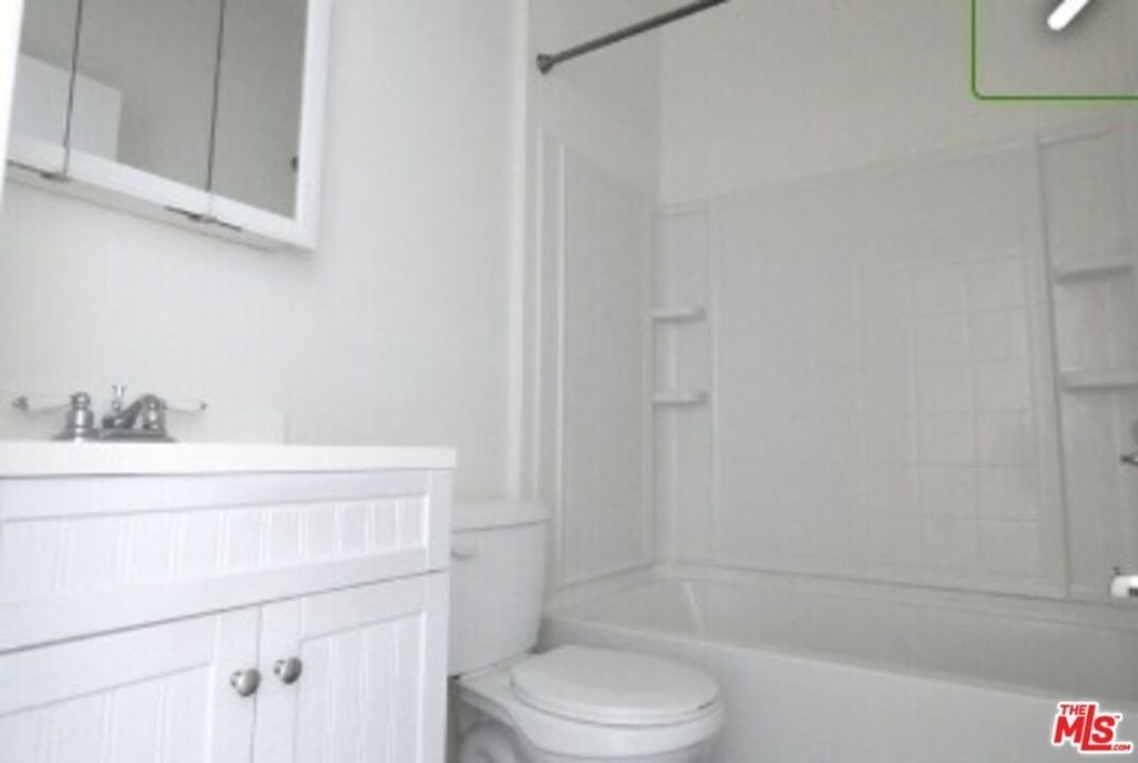 1036 N Bonnie Brae Street - Photo 3