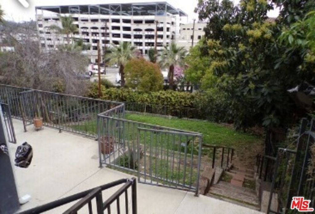 1036 N Bonnie Brae Street - Photo 6
