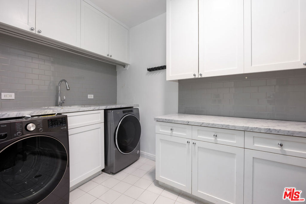 9507 Heather Road - Photo 27