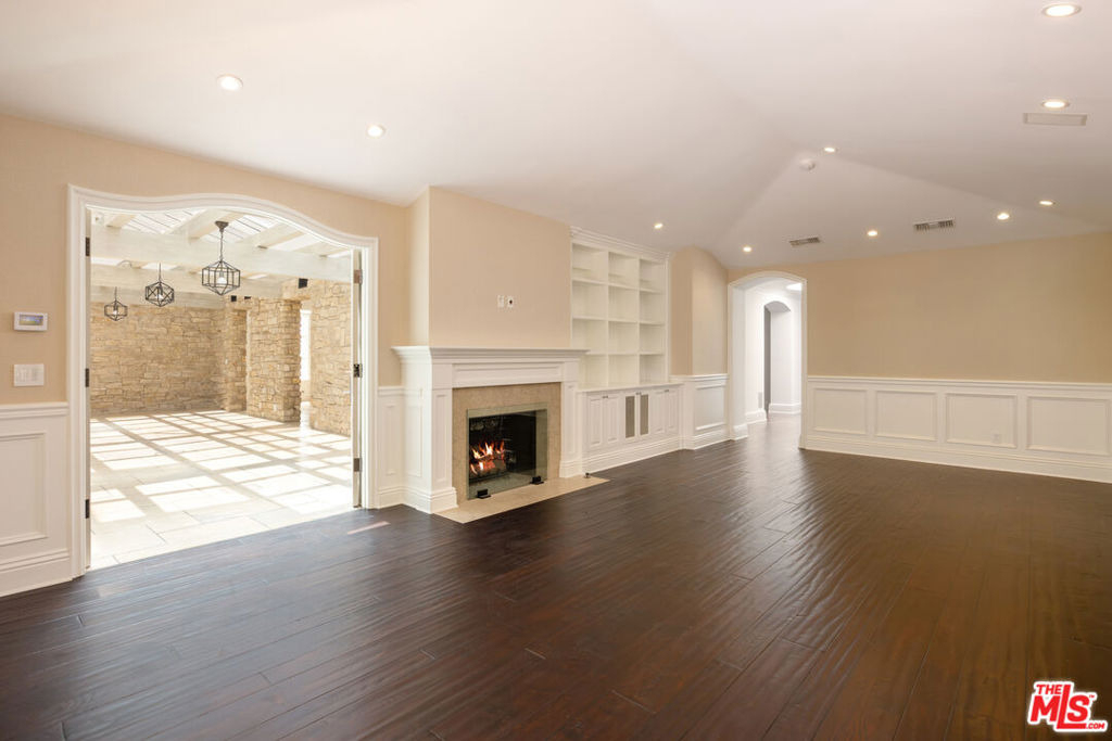 9507 Heather Road - Photo 13
