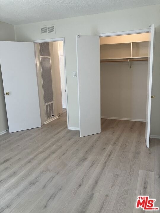 7521 Hampton Avenue - Photo 6