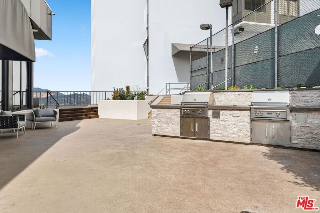 343 Pioneer Drive - Photo 32