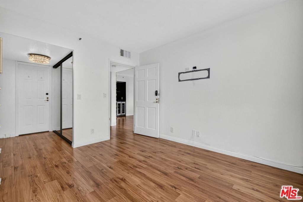343 Pioneer Drive - Photo 23