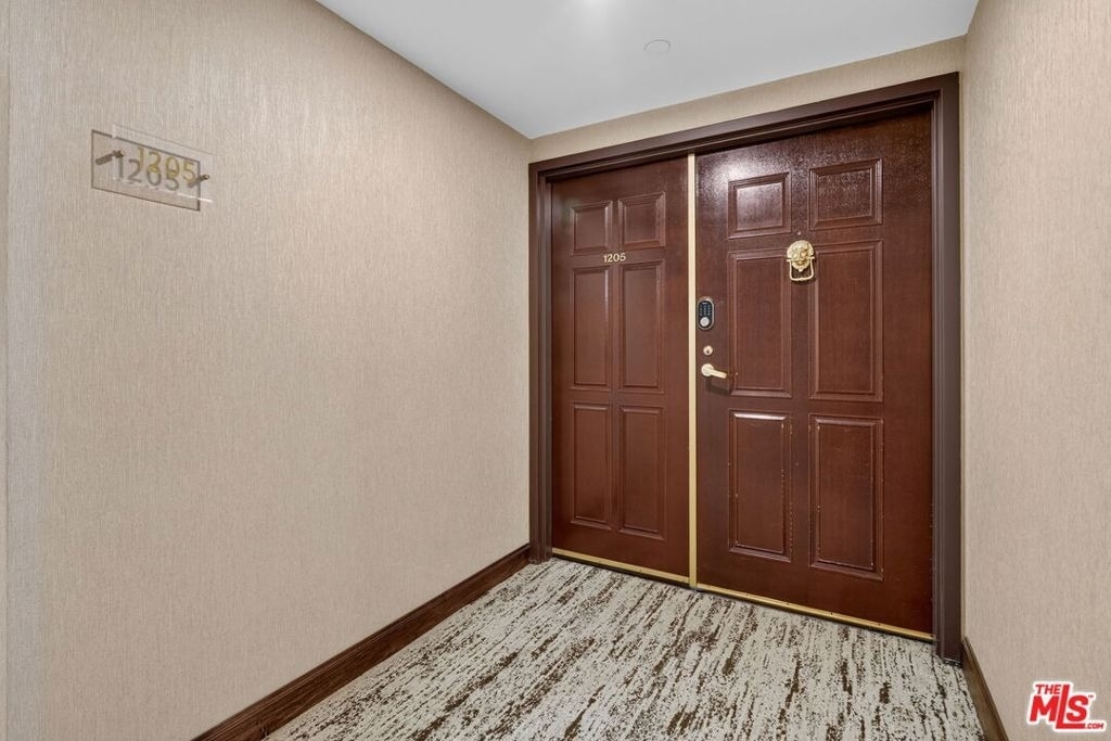343 Pioneer Drive - Photo 5