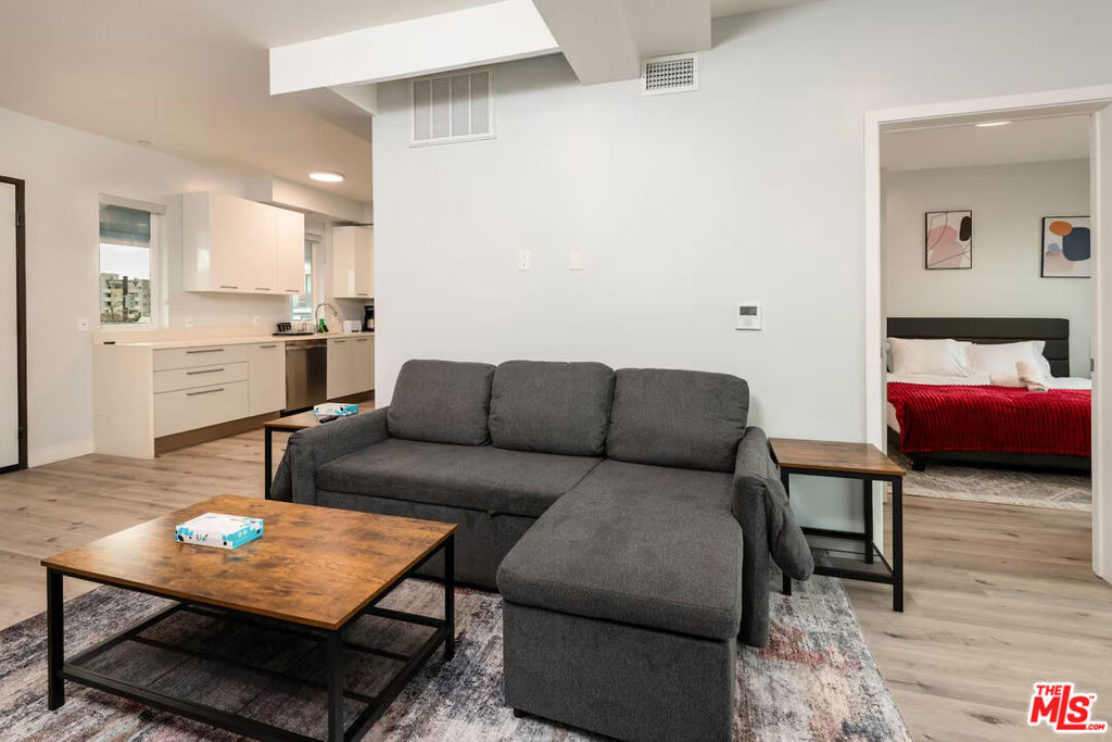 917 S Berendo Street - Photo 1