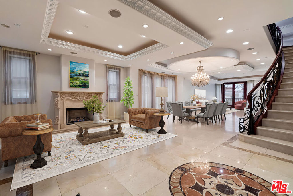 332 S Almont Drive - Photo 4
