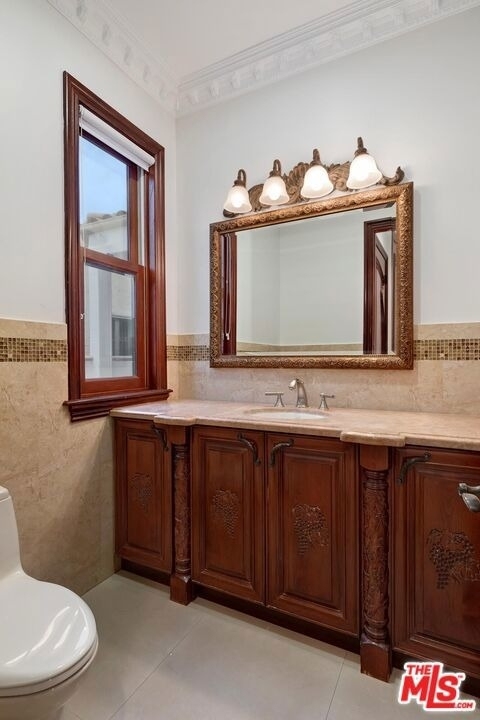 332 S Almont Drive - Photo 10