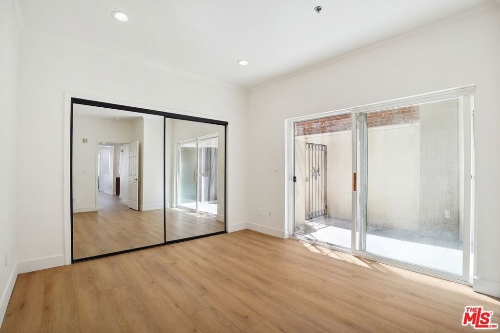 80 N Raymond Avenue - Photo 8