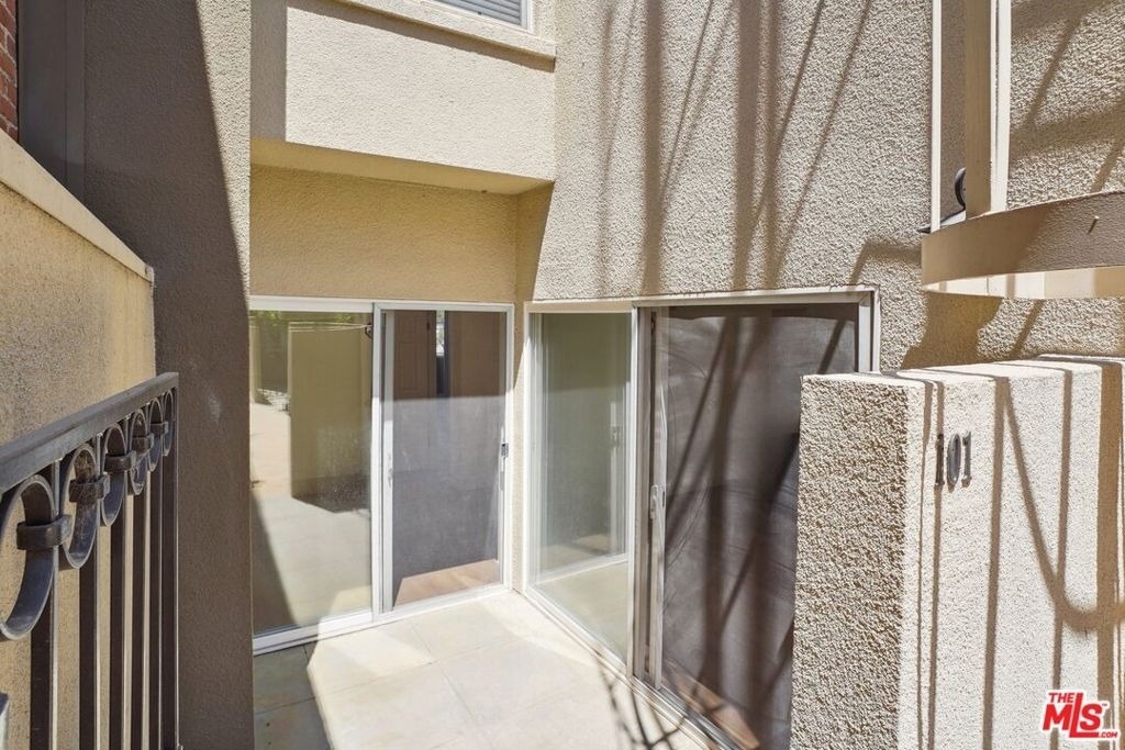80 N Raymond Avenue - Photo 26
