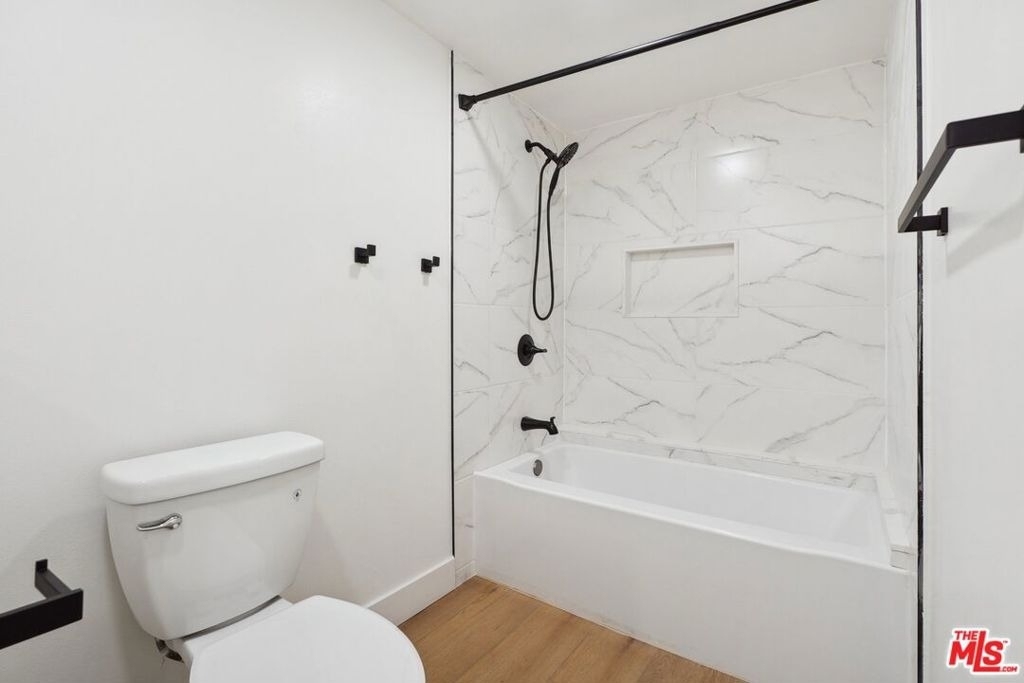 80 N Raymond Avenue - Photo 12