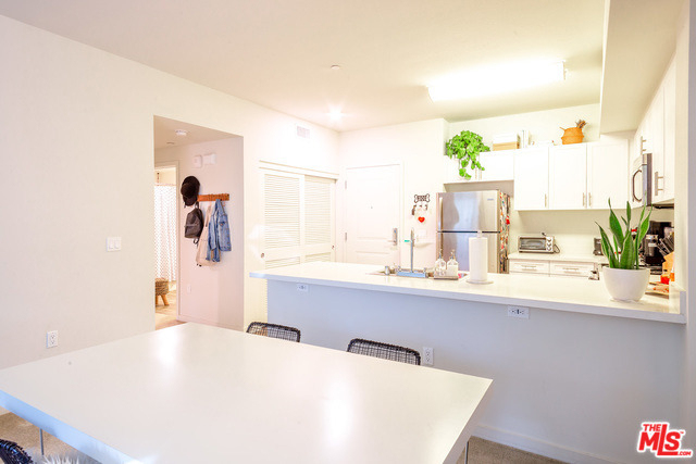 12655 Bluff Creek Drive - Photo 10