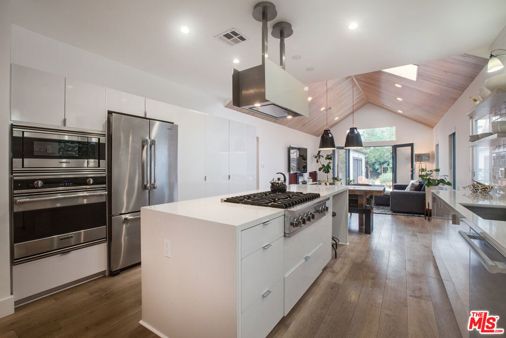 663 San Juan Avenue - Photo 5