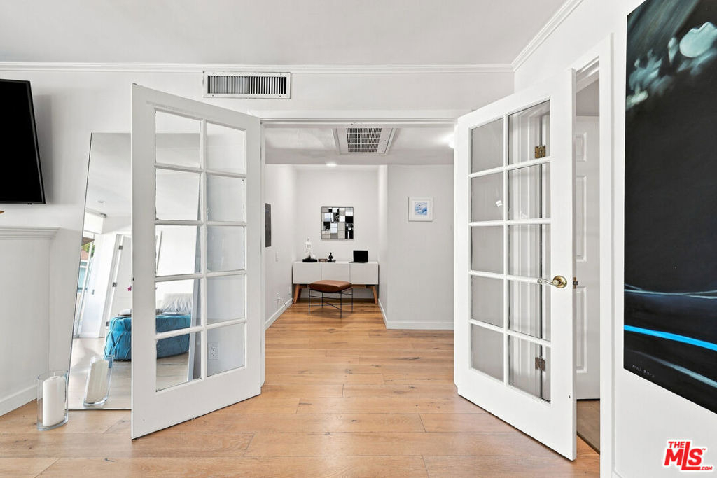 7270 Hillside Ave - Photo 1