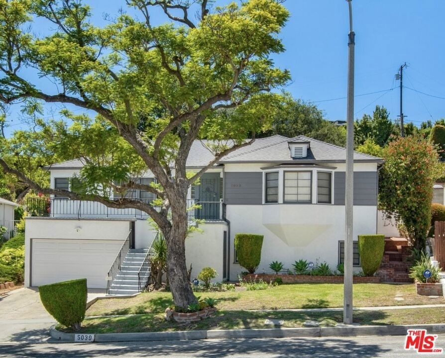 5039 Marburn Avenue - Photo 0