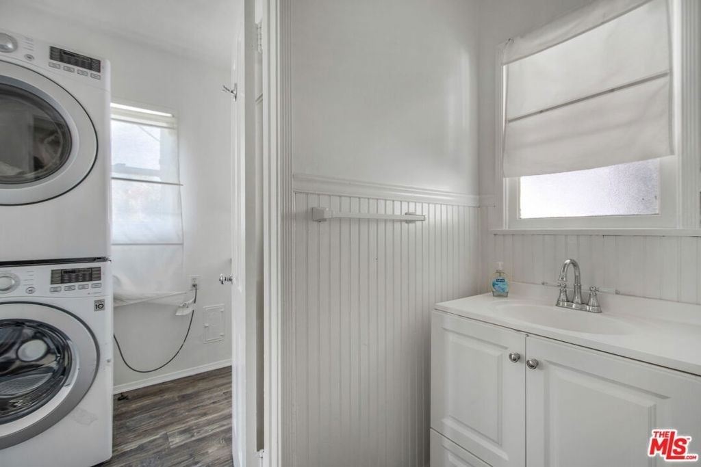 5039 Marburn Avenue - Photo 8
