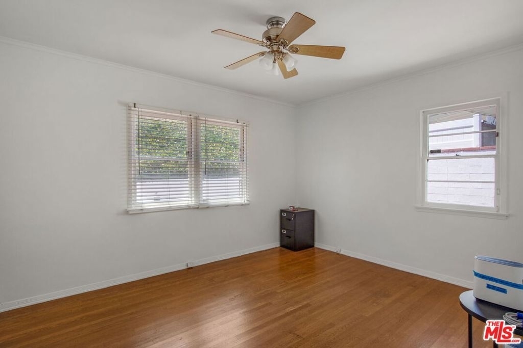 5039 Marburn Avenue - Photo 10