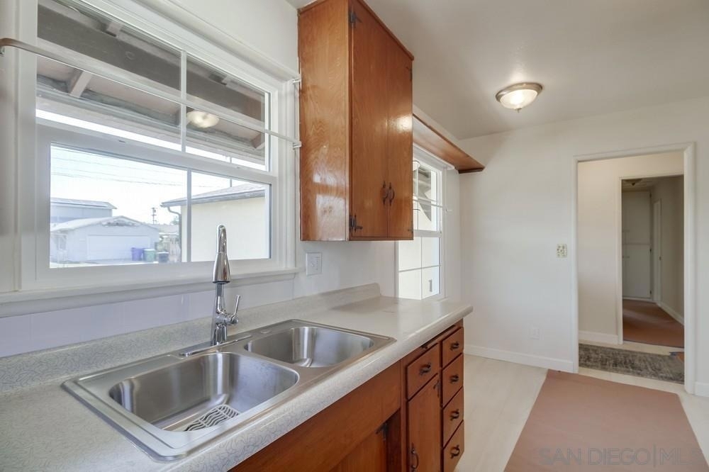 2862 Mimika Pl - Photo 11