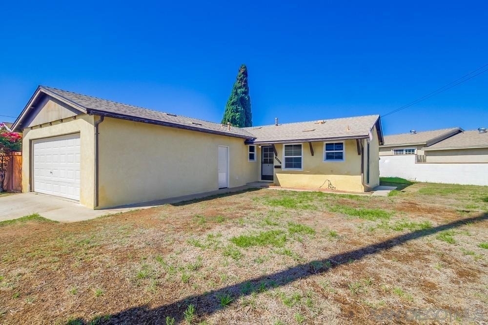 2862 Mimika Pl - Photo 2