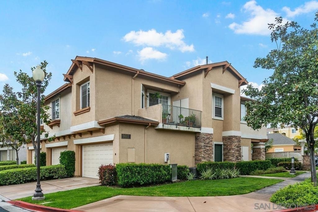 9607 W Canyon Ter - Photo 0