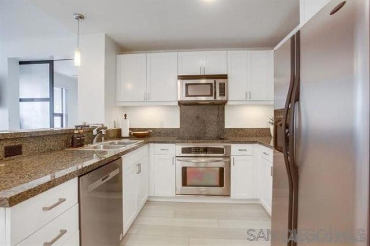 1150 J St - Photo 12