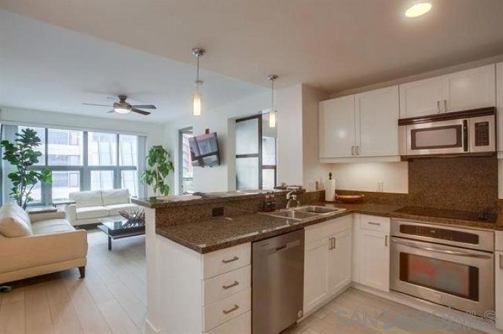 1150 J St - Photo 2