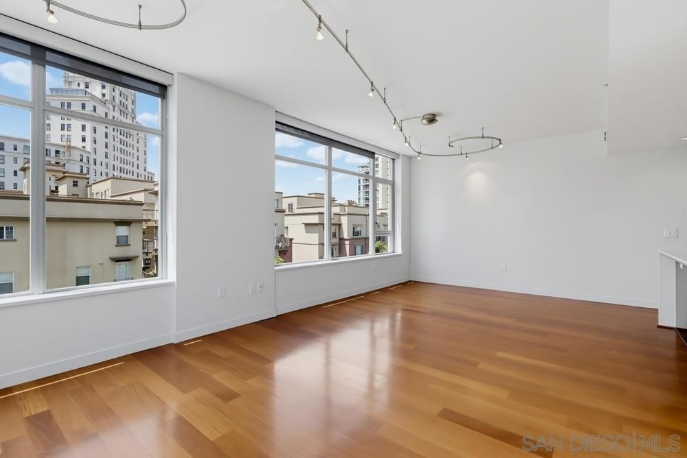 1441 9th Ave - Photo 15