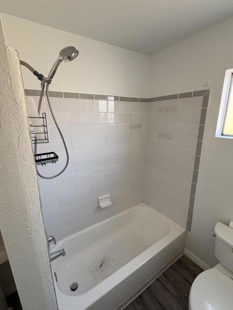 2339 Lillyvale Avenue - Photo 5