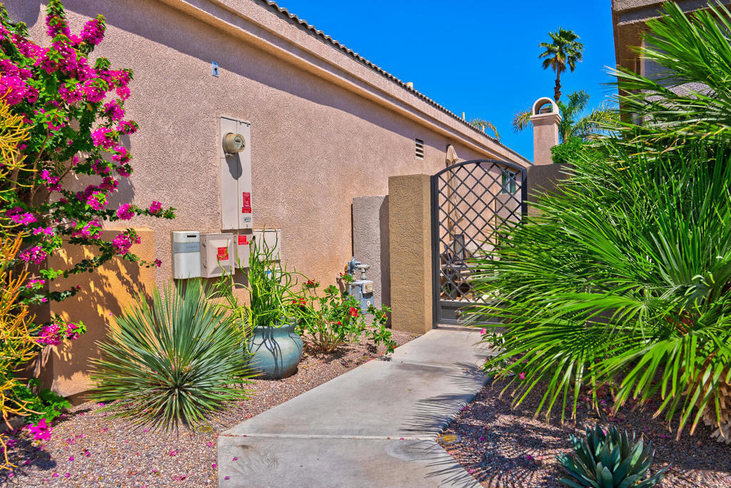 67718 S Laguna Drive - Photo 39
