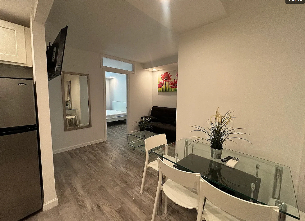 407 West 51st Street - Photo 12
