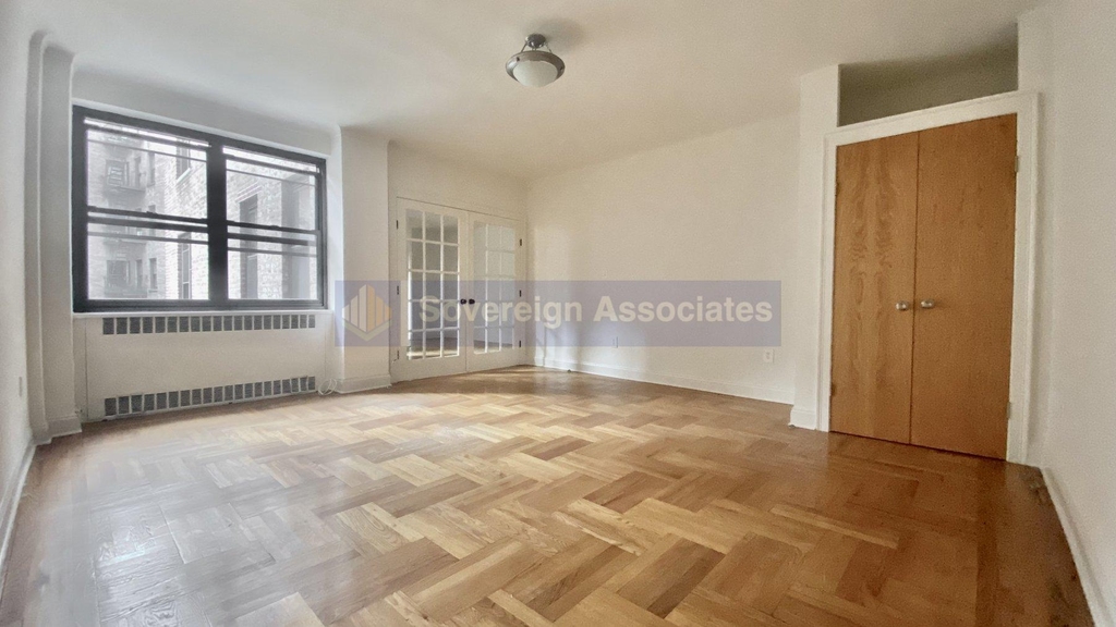 700 Fort Washington Avenue - Photo 4