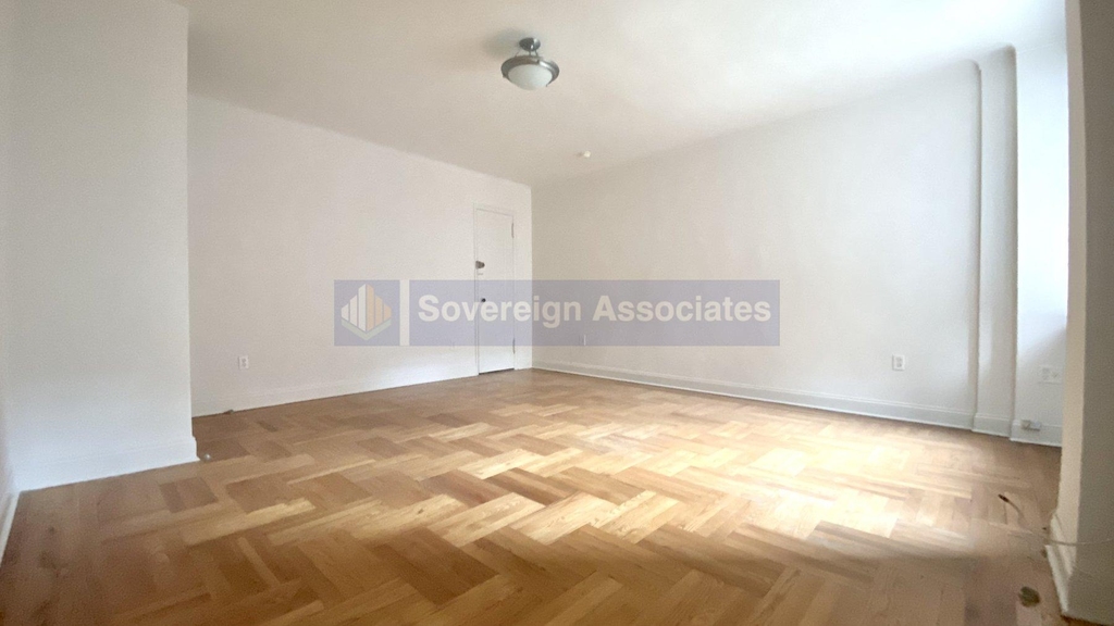 700 Fort Washington Avenue - Photo 3