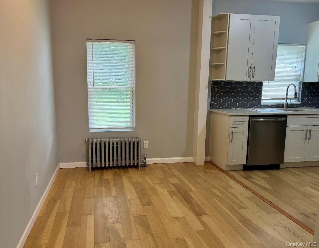 980 Thomas Place - Photo 8