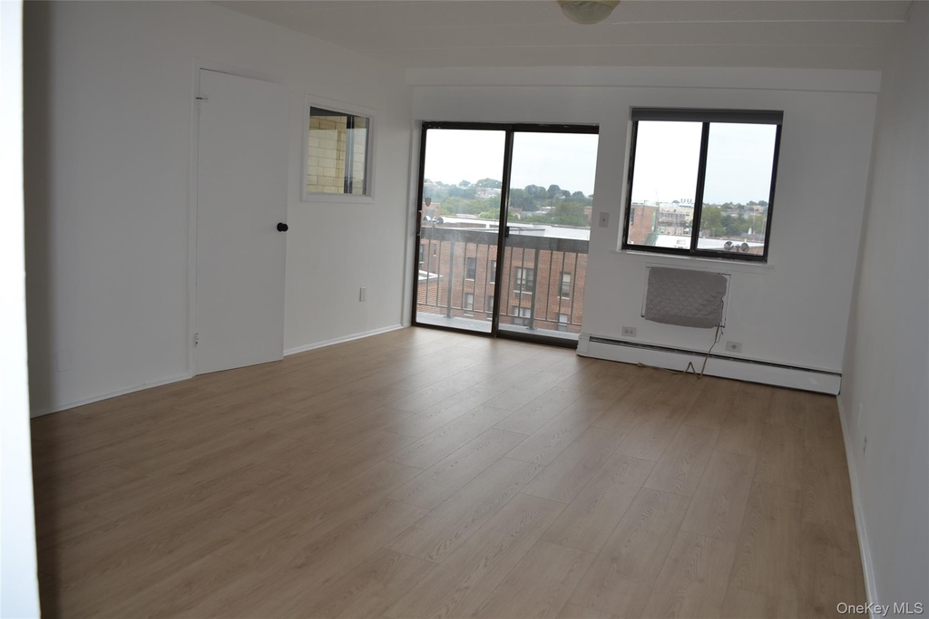 8708 Justice Avenue - Photo 3